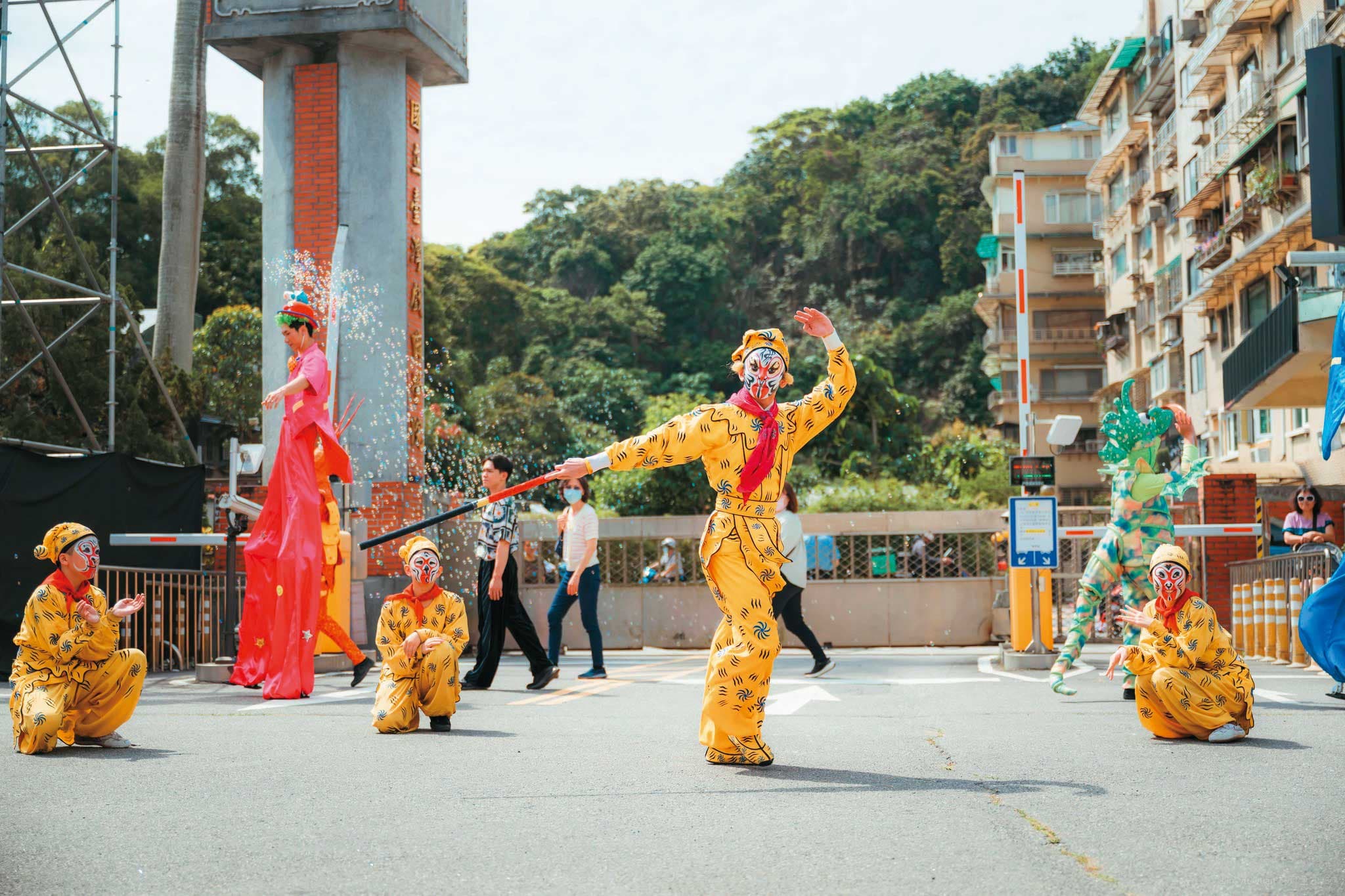 家長說，戲曲學院「重術科、輕學科」的問題嚴重。（翻攝台灣戲曲學院臉書）