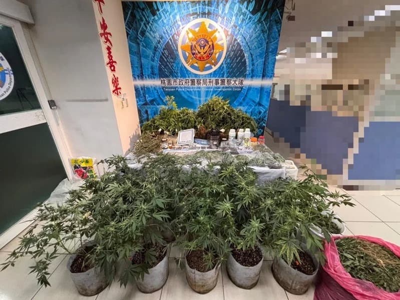 警方現場查扣可供23萬人次吸食、市值近1.6億元等證物。（桃園市警局刑大提供）