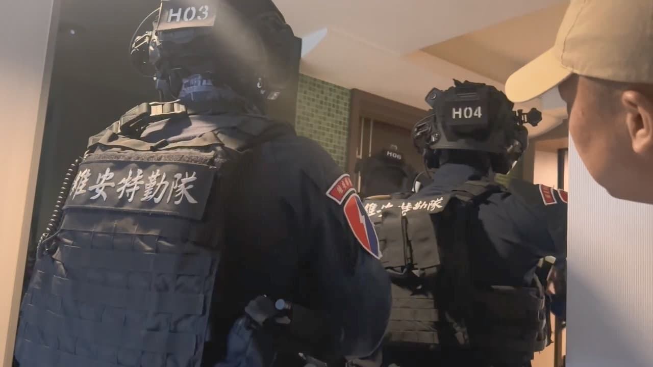 家屬報警處理，警於同日晚間在某賓館先將2名被害人救出。（翻攝畫面）