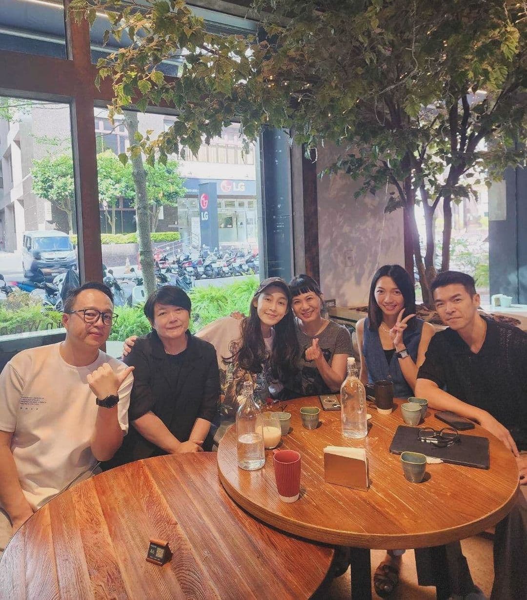 范瑋琪與師大同學聚會。（翻攝范瑋琪IG））