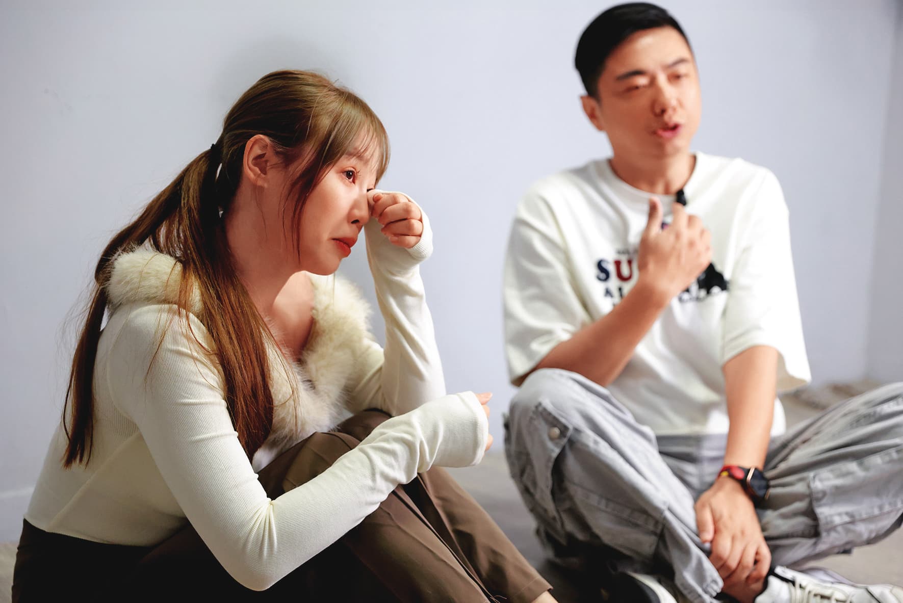 熊爸跟咪妃聊到害怕老犬生病，怕牠有離開的一天。