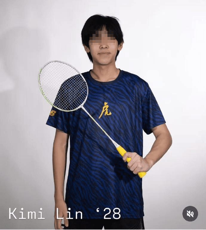 Kimi的正面照片曝光。（翻攝微博）
