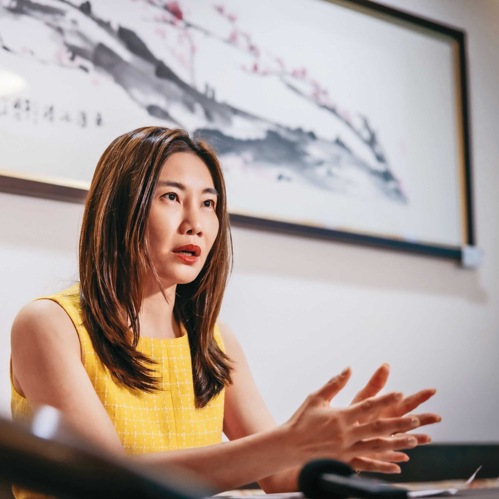法律學者陳玉潔示警，沈伯洋可能是台灣人被中共以「台獨頑固分子」發布通緝、定罪第一案，呼籲政府明確定義跨國鎮壓、加以反制。（翻攝中央研究院法律學研究所臉書）