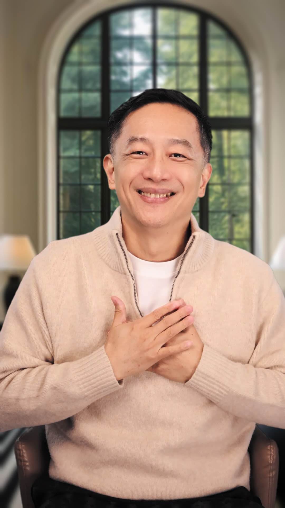 陳昭榮拍電影時期也曾有大尺度表演。（翻攝自陳昭榮臉書）