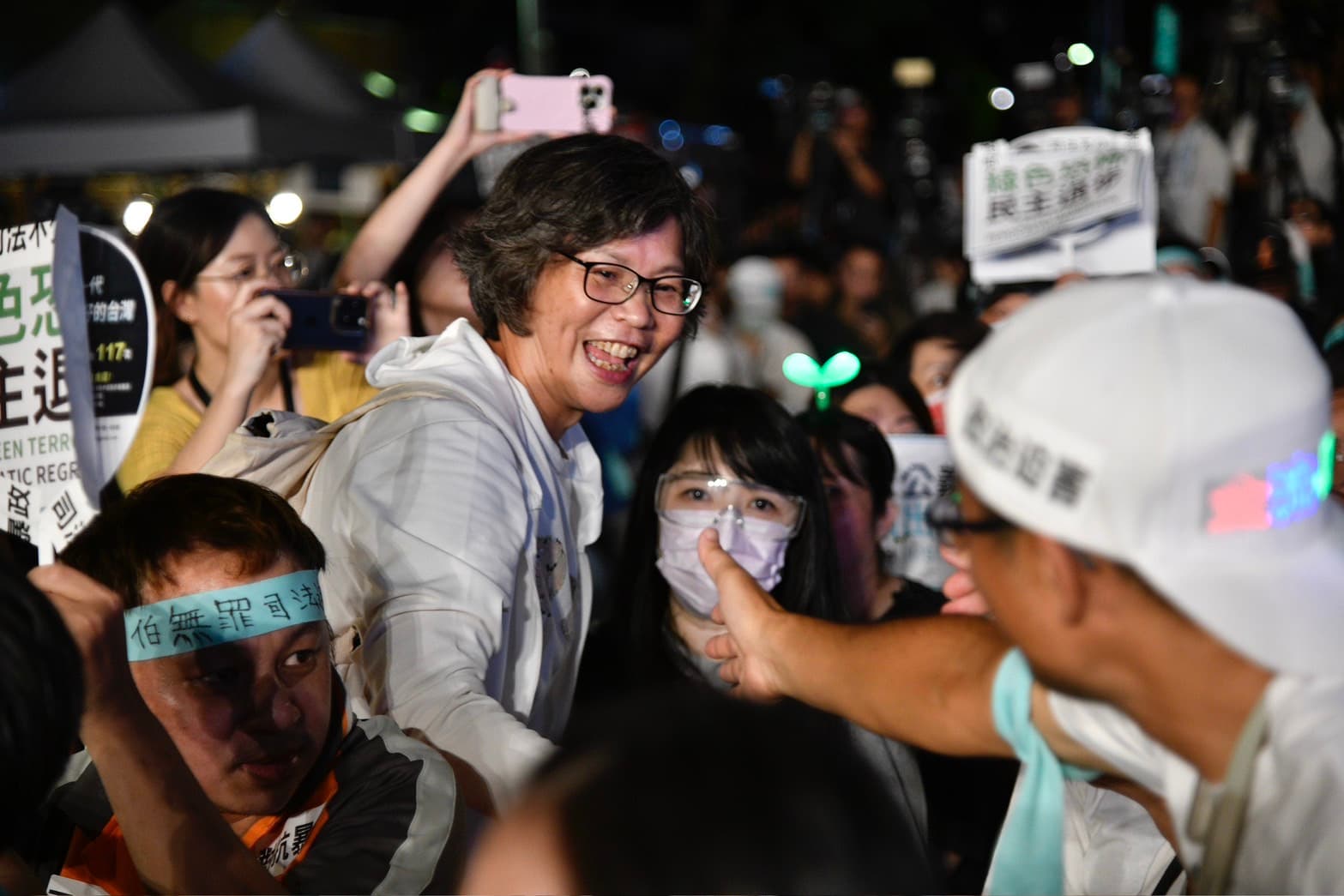 民眾黨前立委、現台中市府顧問蔡壁如現身參與活動。
