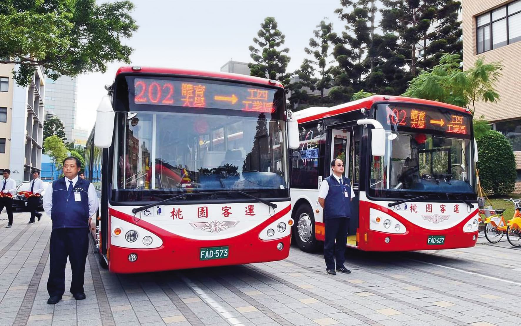 黃世杰直指網路上幾乎天天都有桃園公車的抱怨文，並表示他競選主軸就是優先反映市民生活痛點。（翻攝桃園觀光導覽網）