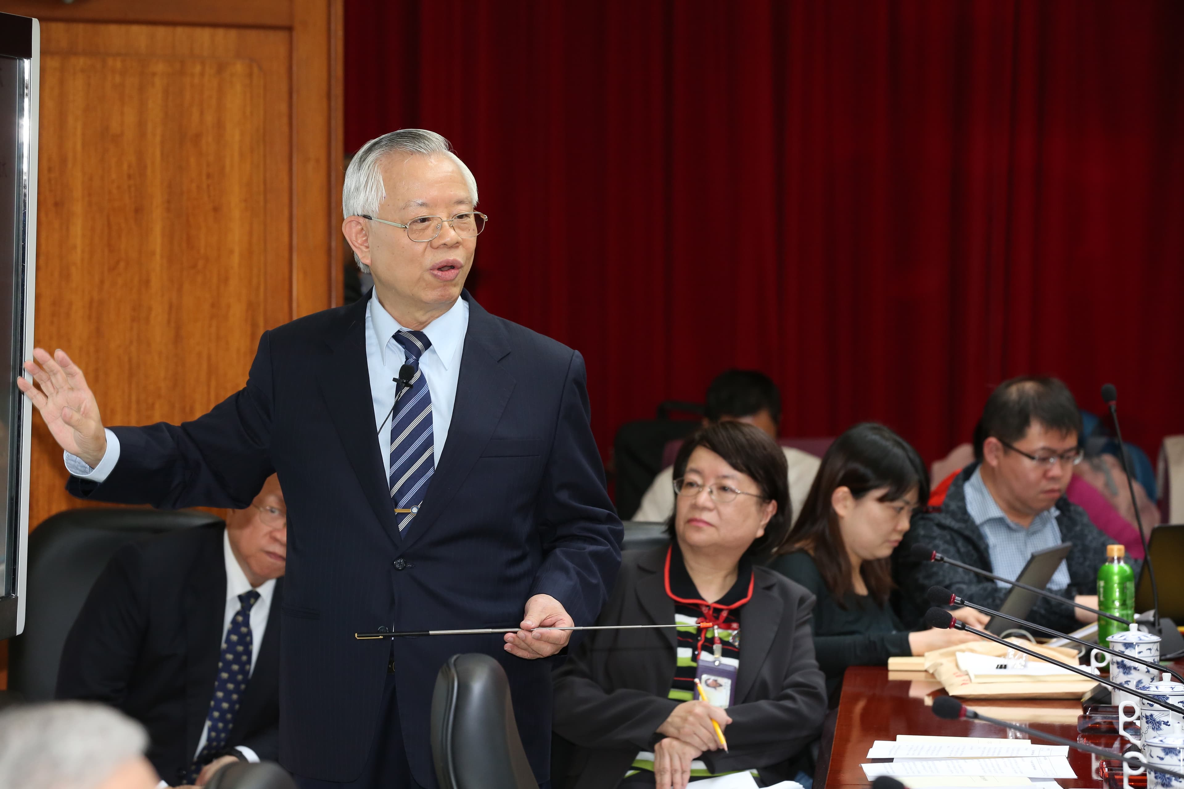 不跟進美國升息，彭淮南認為時間點未到，國內仍將繼續維持「寬鬆的貨幣政策」。