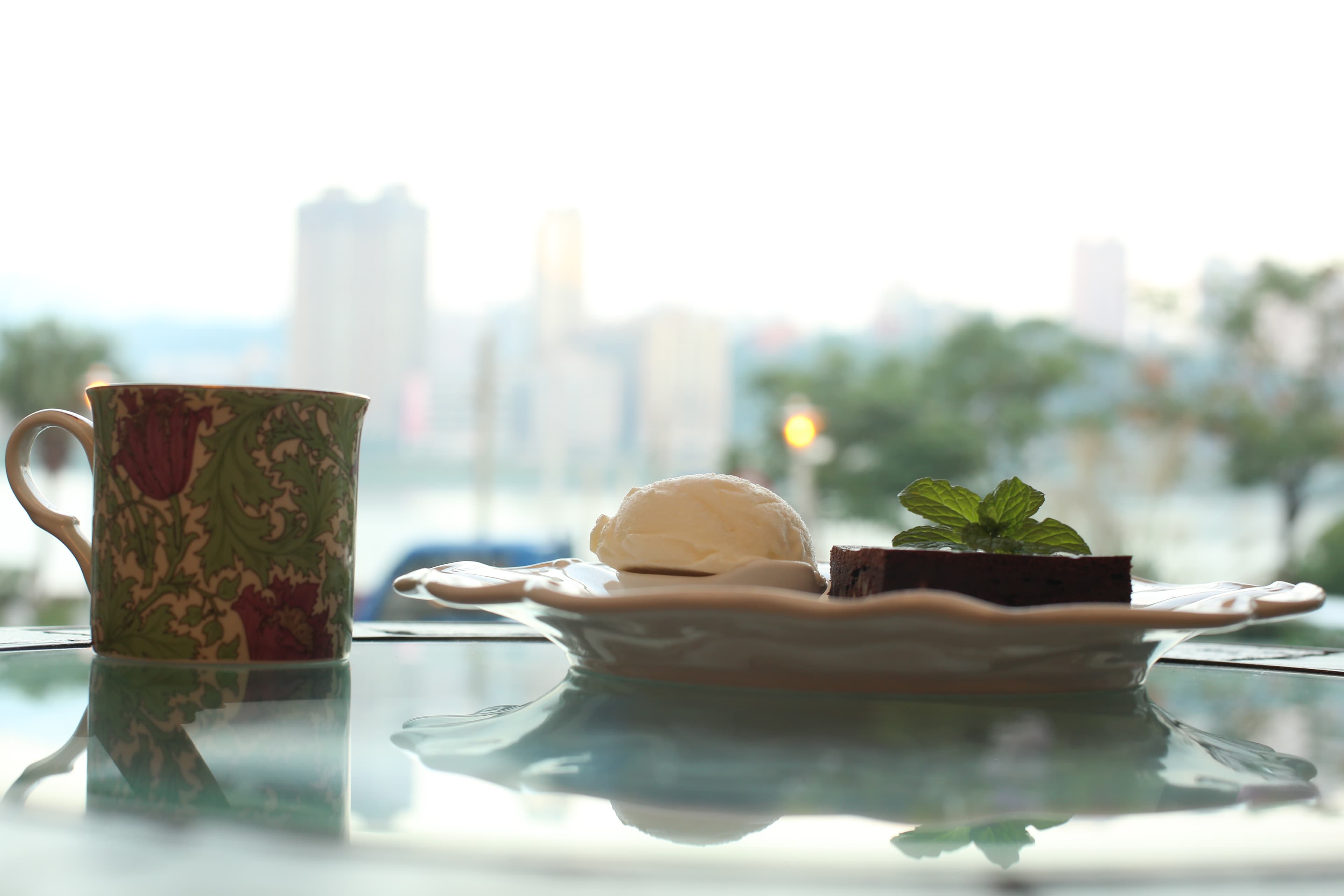 點杯手沖咖啡、自家烘焙的甜點，滿屋子盪漾溫暖的手作氣息。