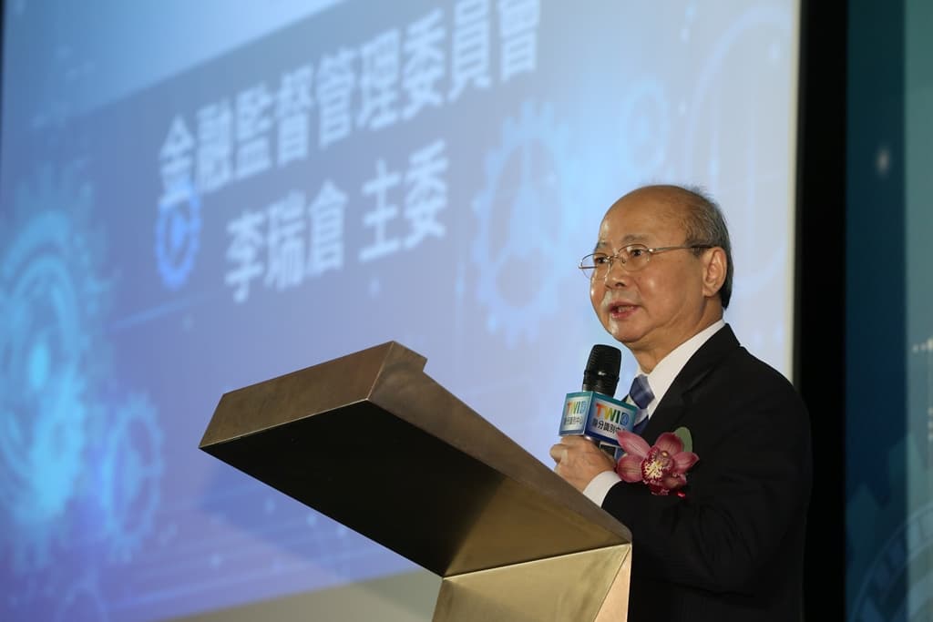 針對金管會的質疑，老虎證券客服回應，客戶帳戶的資產受嚴格監督，投資人無需擔心。