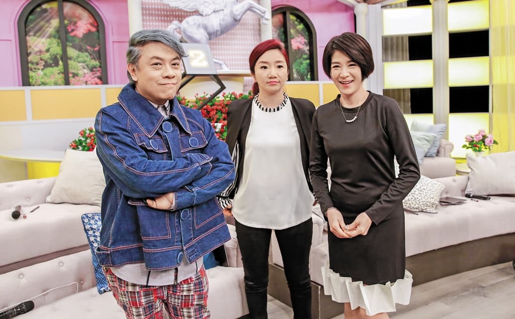 陶晶瑩（中）主持的新節目《女人234》，邀陸元琪擔任固定節目來賓。左為蔡康永。