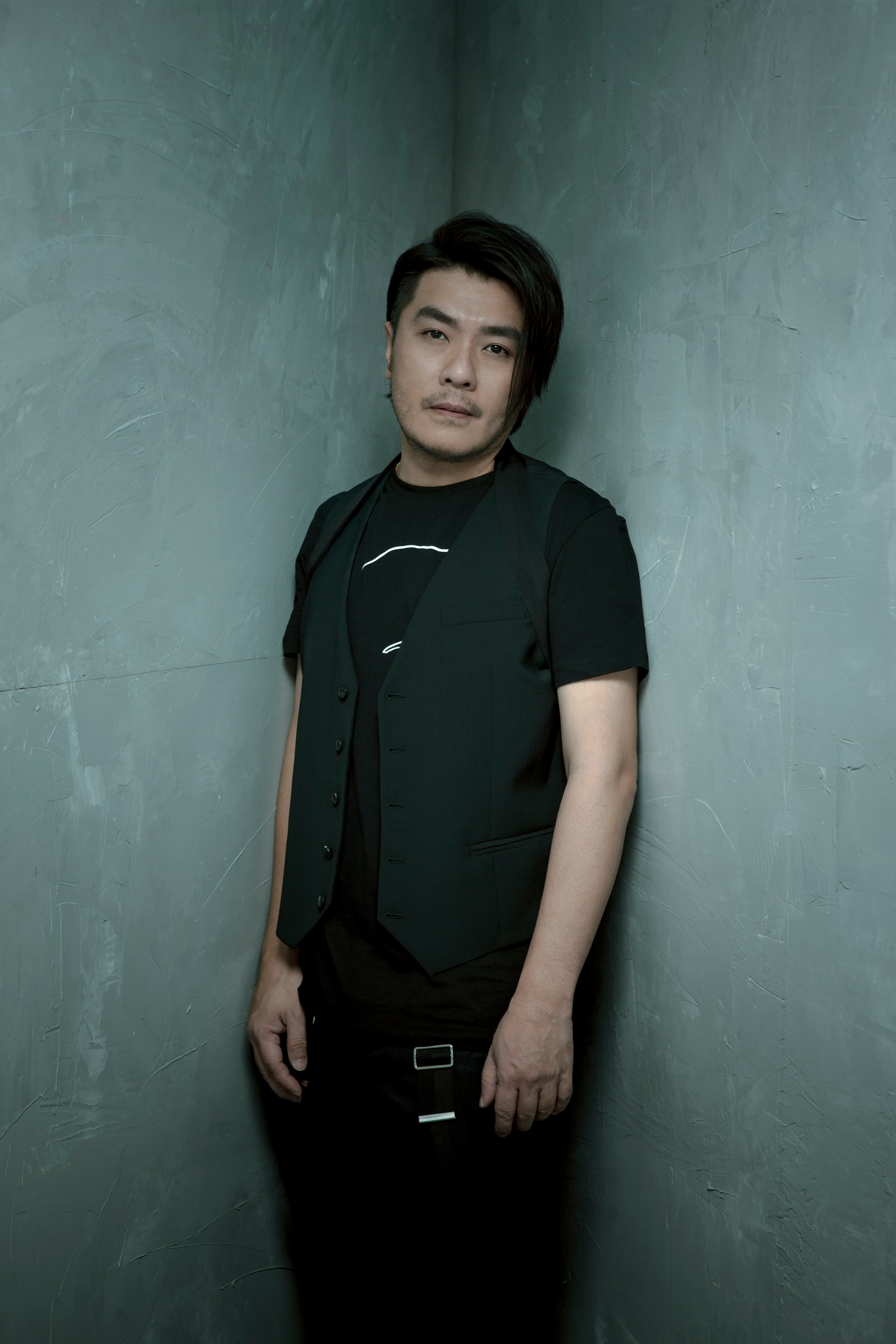 阿杜加盟種子音樂，成了品冠、林明禎師弟。（種子音樂提供）