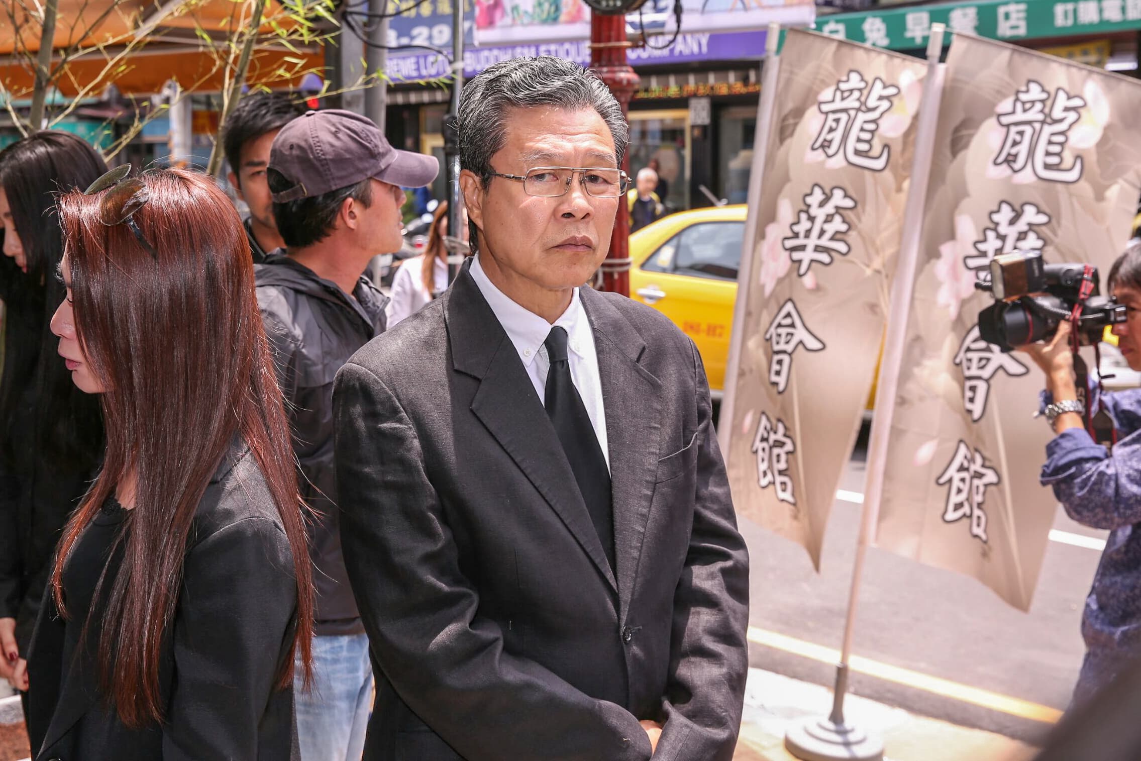 楊烈曾目睹豬哥亮服用不明草藥，結果一直跑廁所，稱他拿命開玩笑
