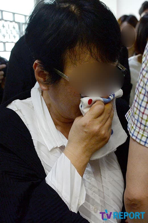 T.O.P媽媽哭訴兒子病情嚴重，請媒體平衡報導。（網路圖片）