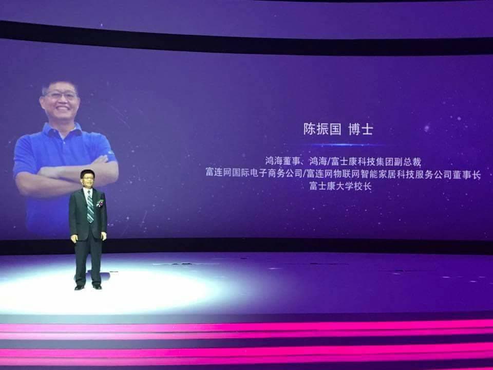 富士康科技集團副總裁陳振國表示，夏普擁有良好的技術資產，品牌資產；富士康則擁有製造工業的先進技術和進步的管理體制，今天的成績是2個品牌一起努力的結果。