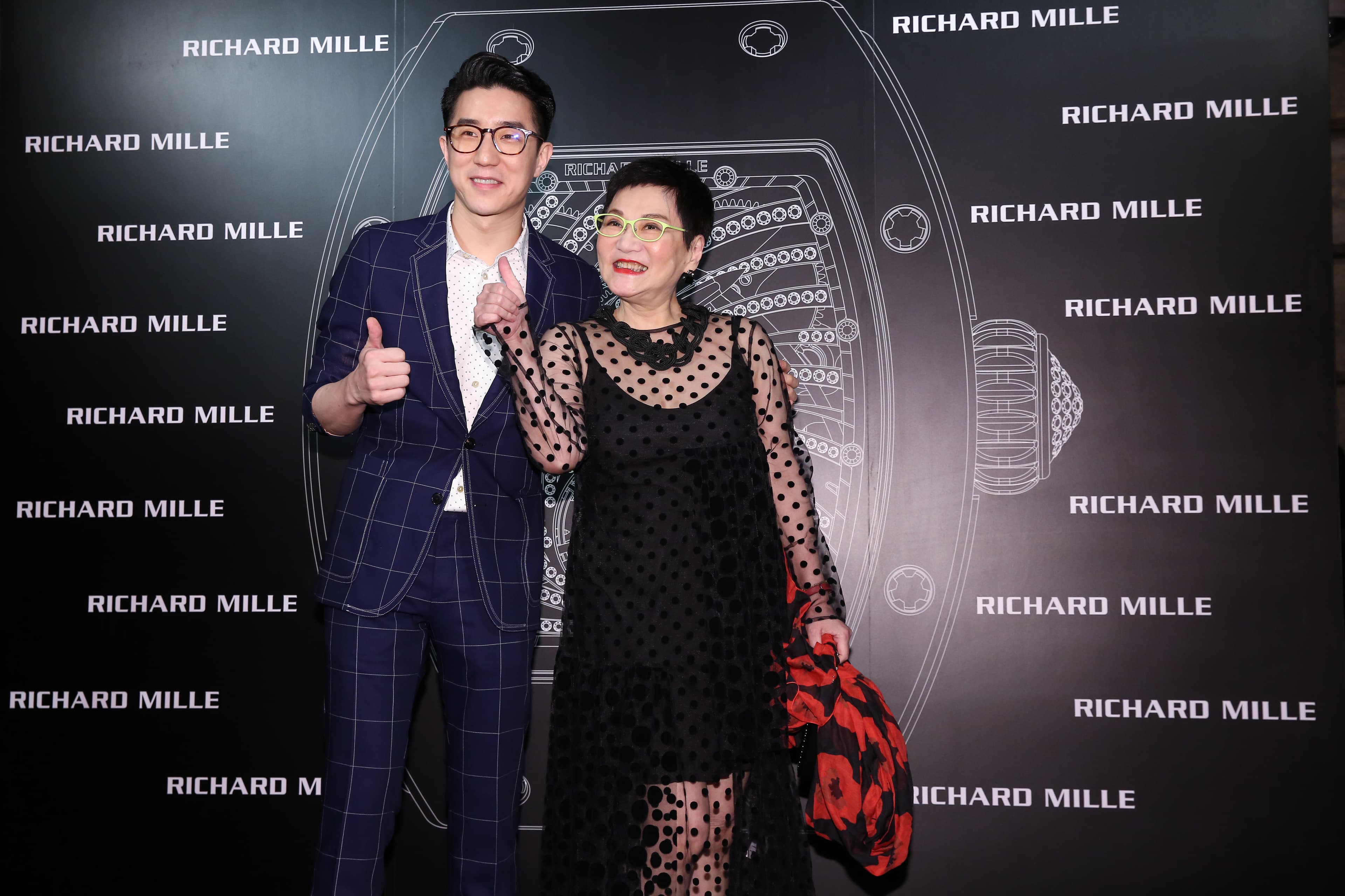 房祖名擔任RICHARD MILLE品牌董事，與綜藝大姐大張小燕露臉現身派對場合。