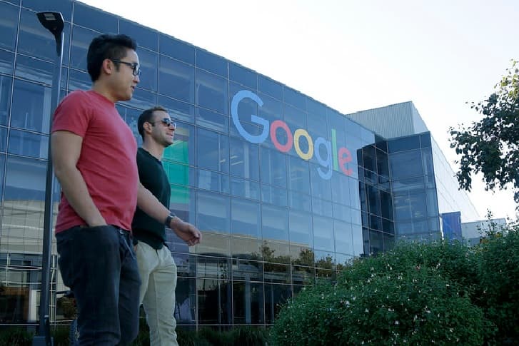 James Sweet和Chuck Meré對網路媒體巨人提出訴訟。（圖／SiliconBeat.com）