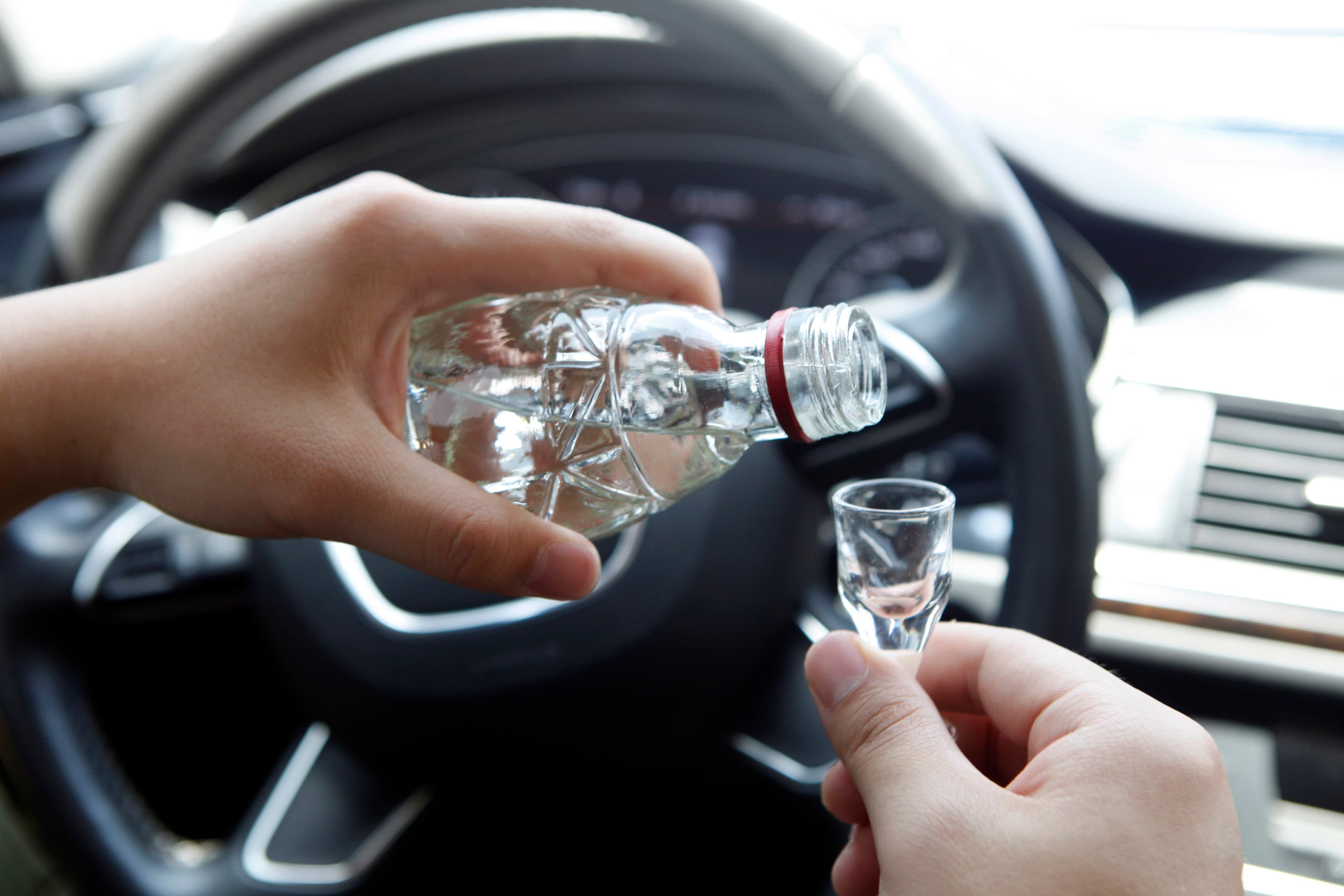 憋尿的痛苦，對認知能力的損害與酒後駕車相當。（東方IC）