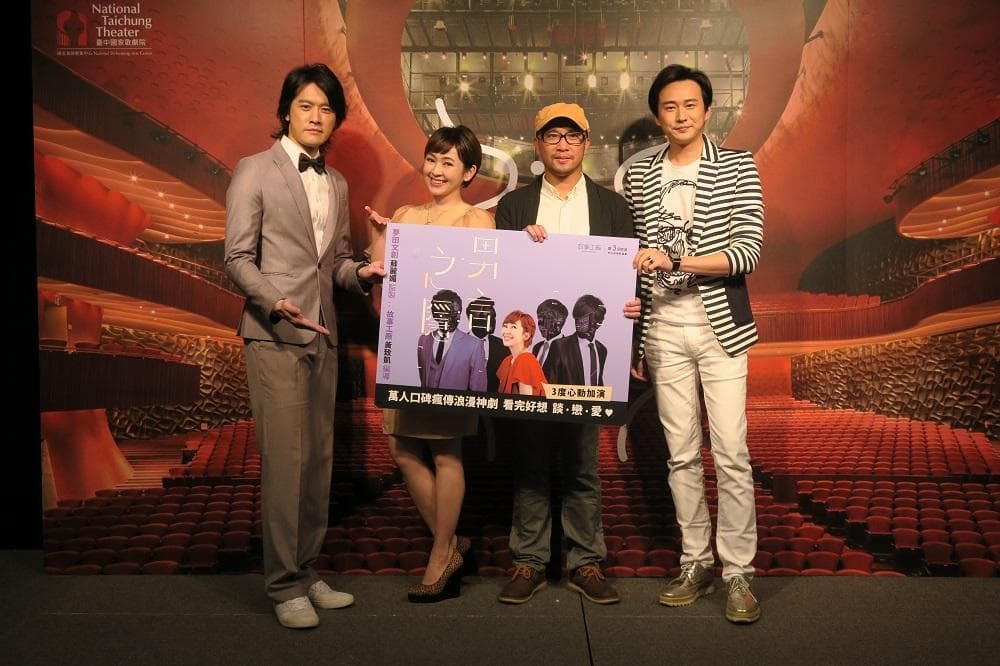 用電視分鏡手法撰寫劇本的《男言之隱》，已累積28場演出。左起：張勛傑、蔡燦得、編導黃致凱、狄志杰。（故事工廠提供）
