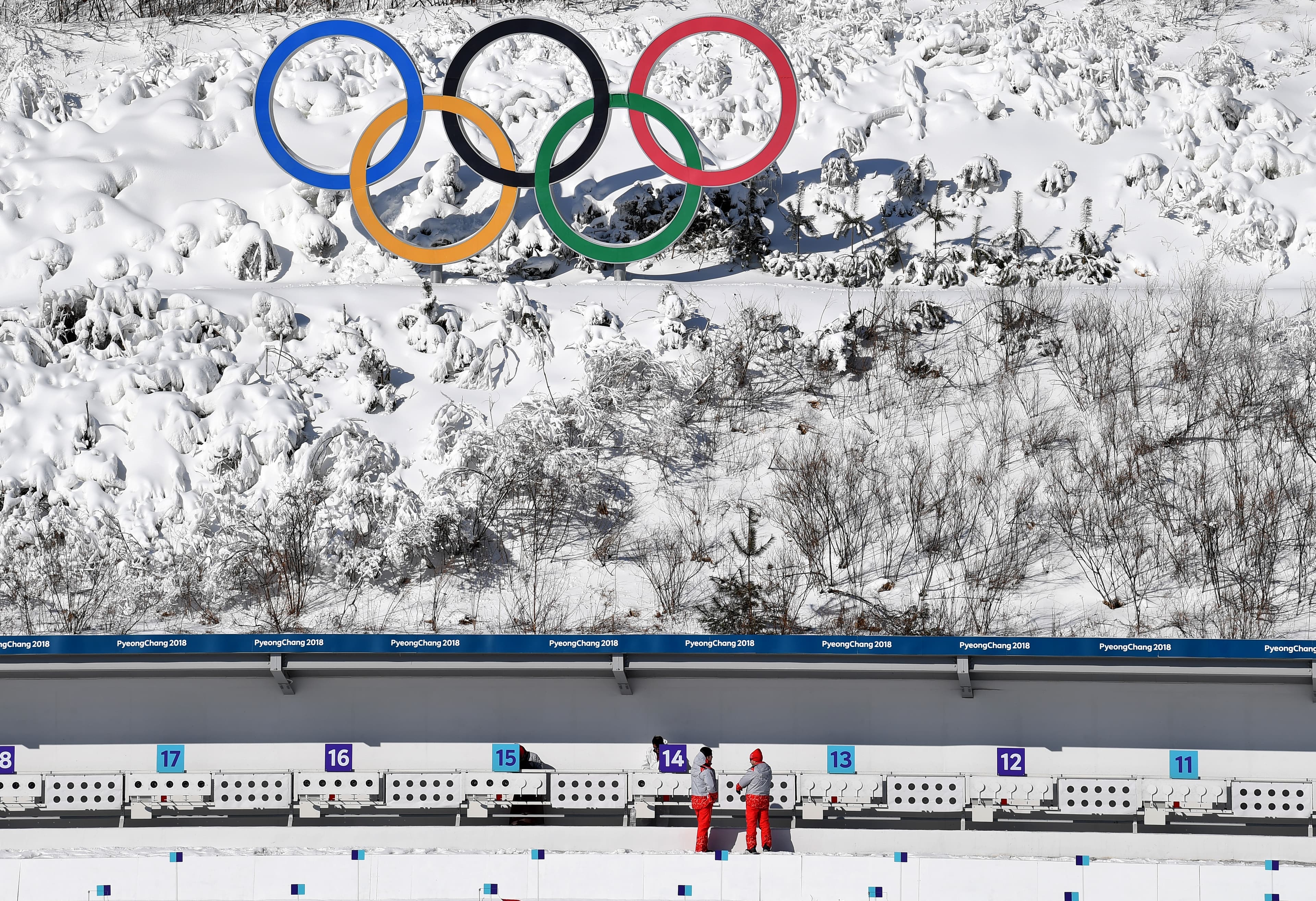 2018年2月7日，平昌奧運的女子7.5公里競速場地預備工作。（東方IC）