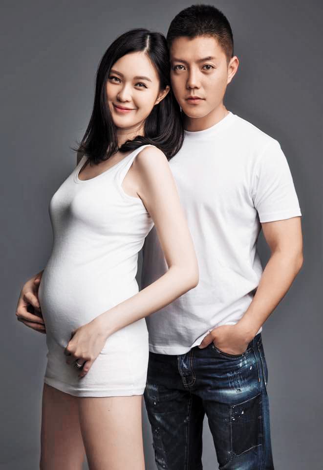 吳品萱和前夫Sean結婚3年，最後因聚少離多走上離婚一途。（翻攝自吳品萱臉書）