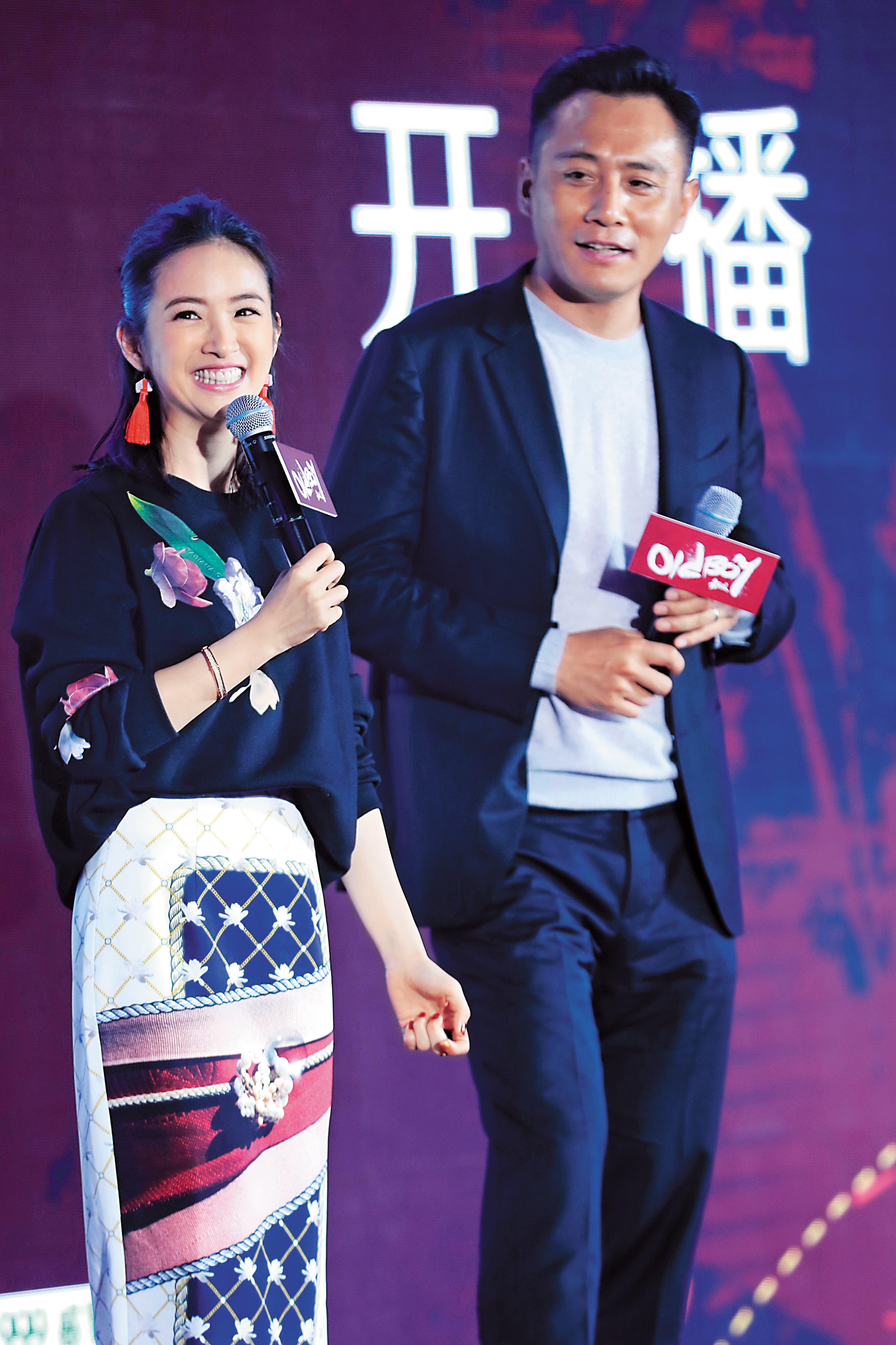 雙金攜手主演，金鐘影后林依晨（左）和金馬影帝劉燁合作的《老男孩》夯成討論話題，流量刷新愛奇藝台灣站紀錄，這齣戲刻畫父子情深，城市中滿滿的人情味，勾出觀眾心底的暖意。（東方IC）