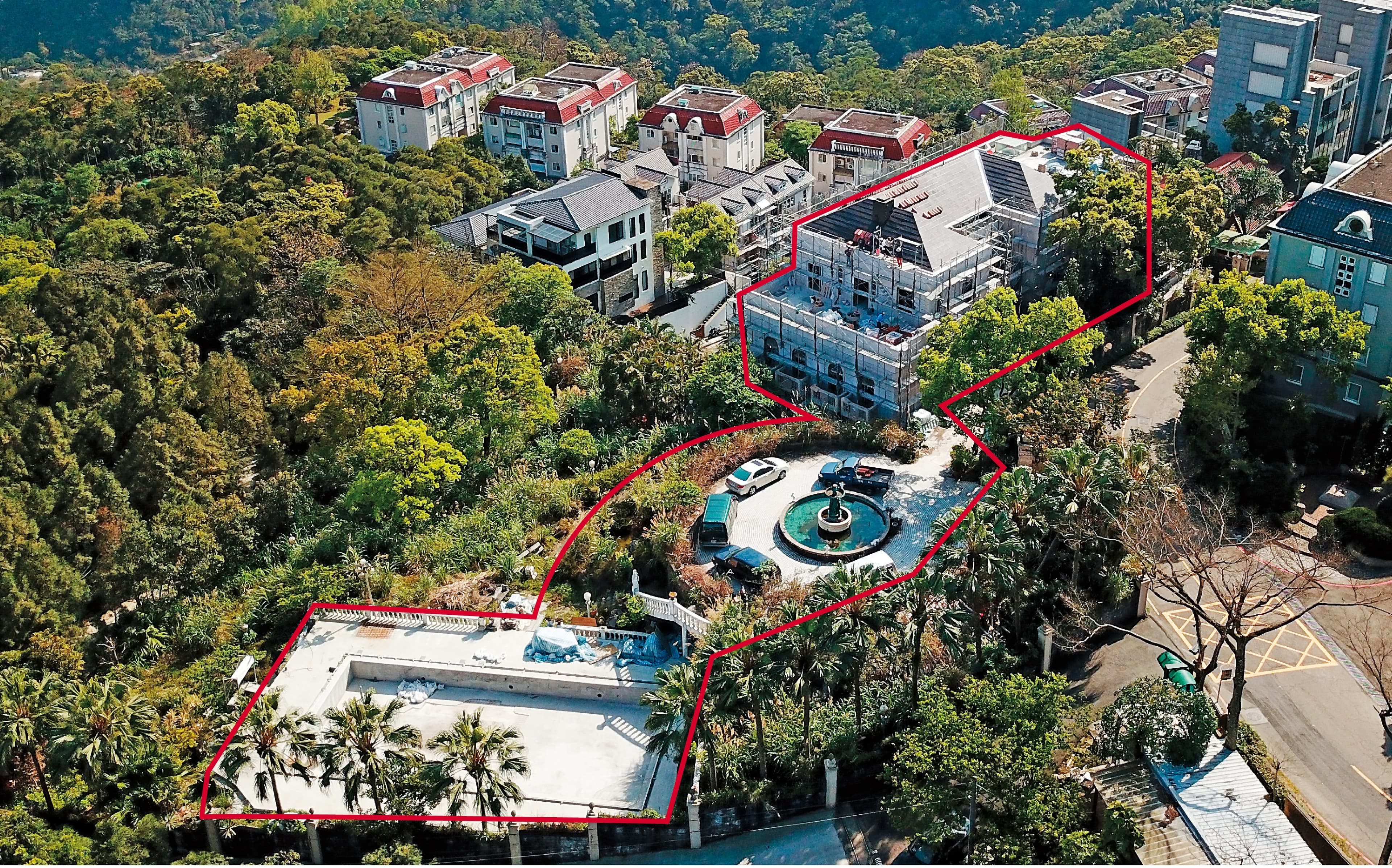 富麗堂皇、號稱10億元的王羽豪宅（紅圈處），外傳已由中國創投公司所購下。