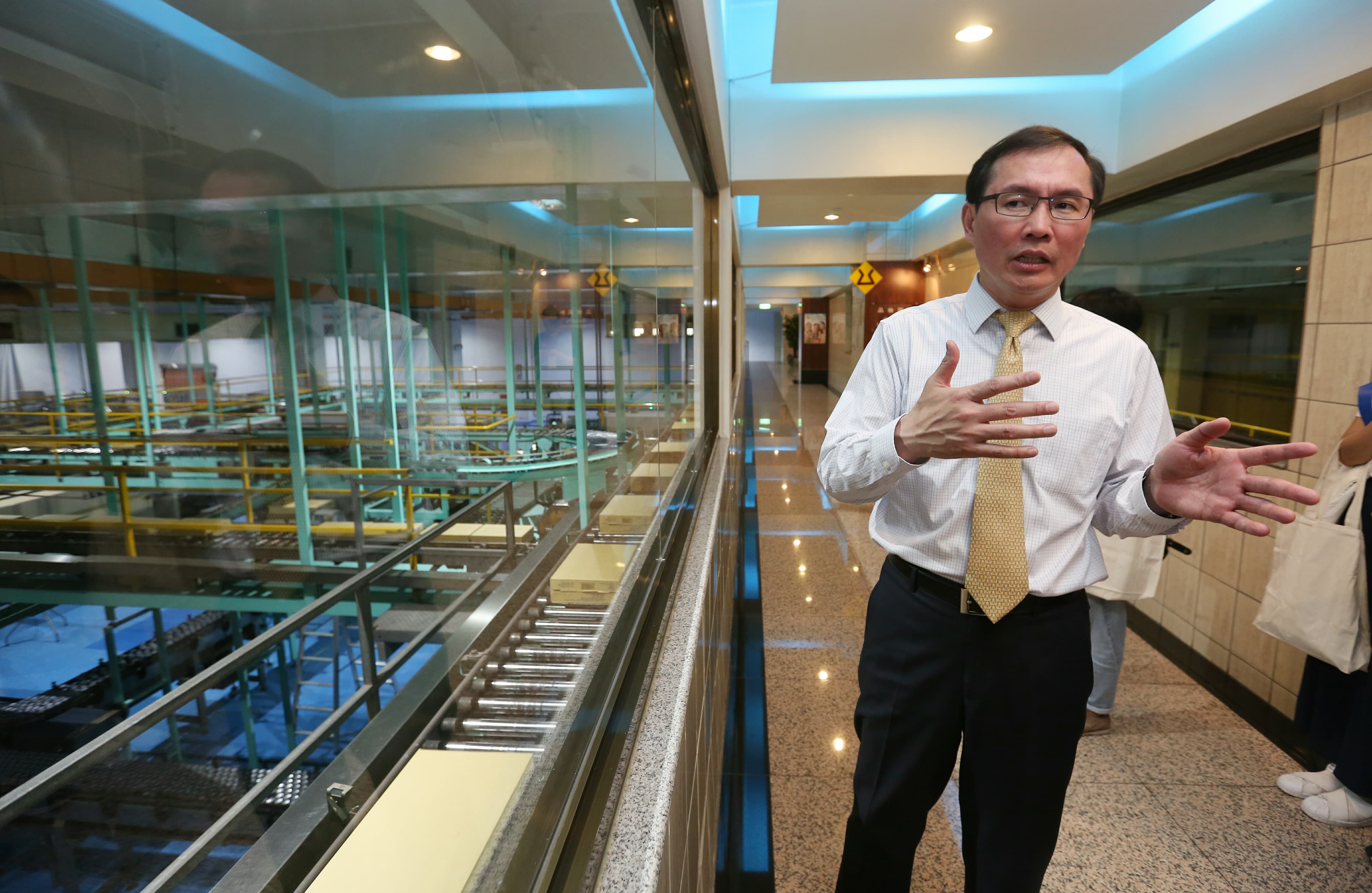 李玉鼎曾參與平鎮廠蓋產，每一條產線他都瞭若指掌。