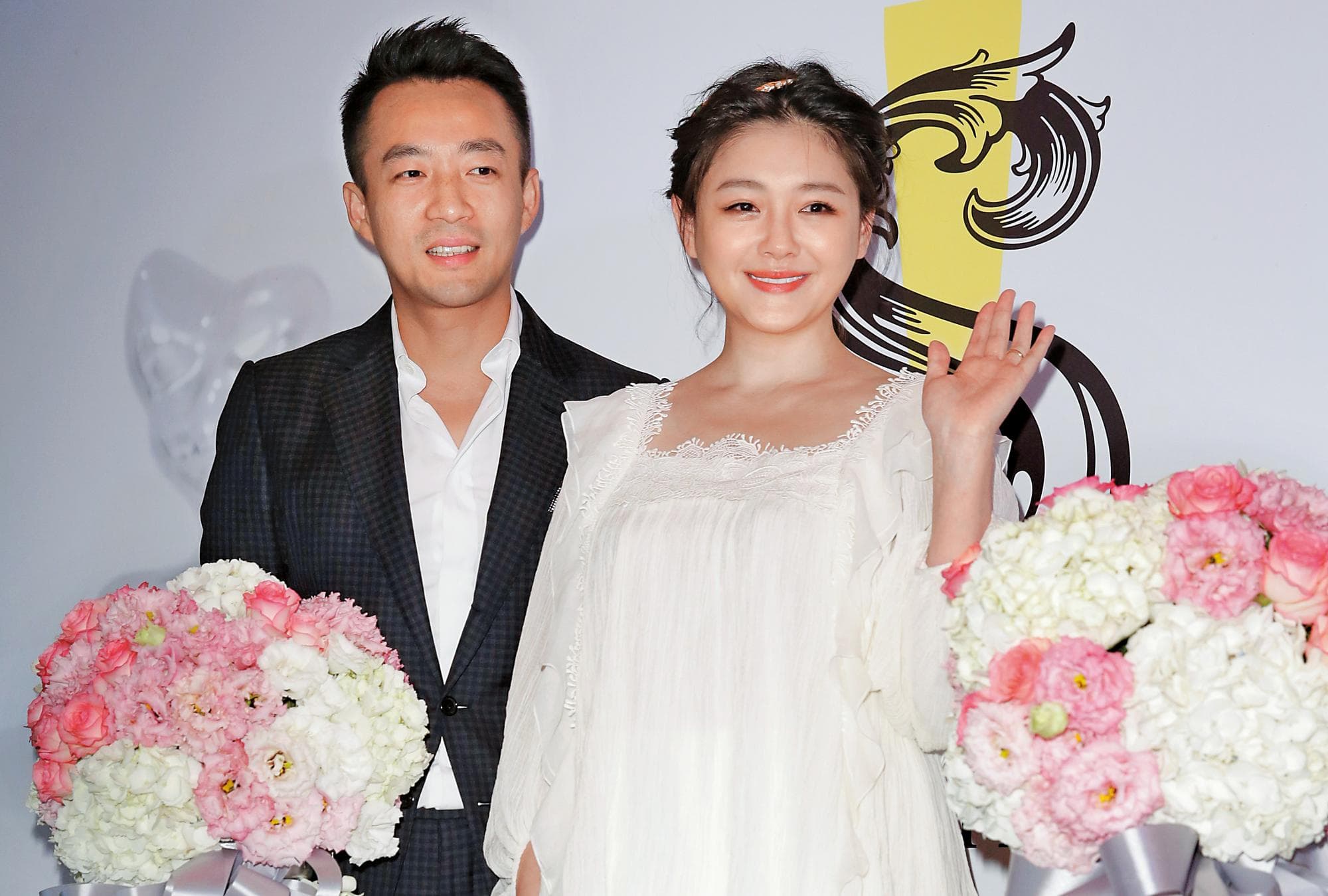 大S生第二胎時宮縮嚴重，並出現缺氧、昏迷的癲癇症狀，產後記憶斷片10天。