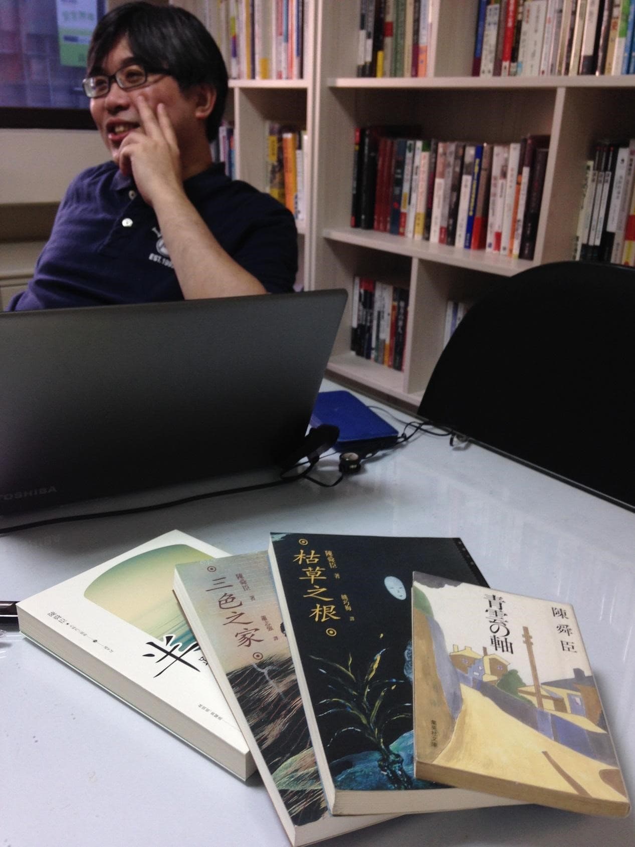 以日文創作的陳舜臣著作等身，台灣大學歷史學博士陳思宇將部份原著翻譯成中文出版、拍攝紀錄片，有計畫開發成IP。