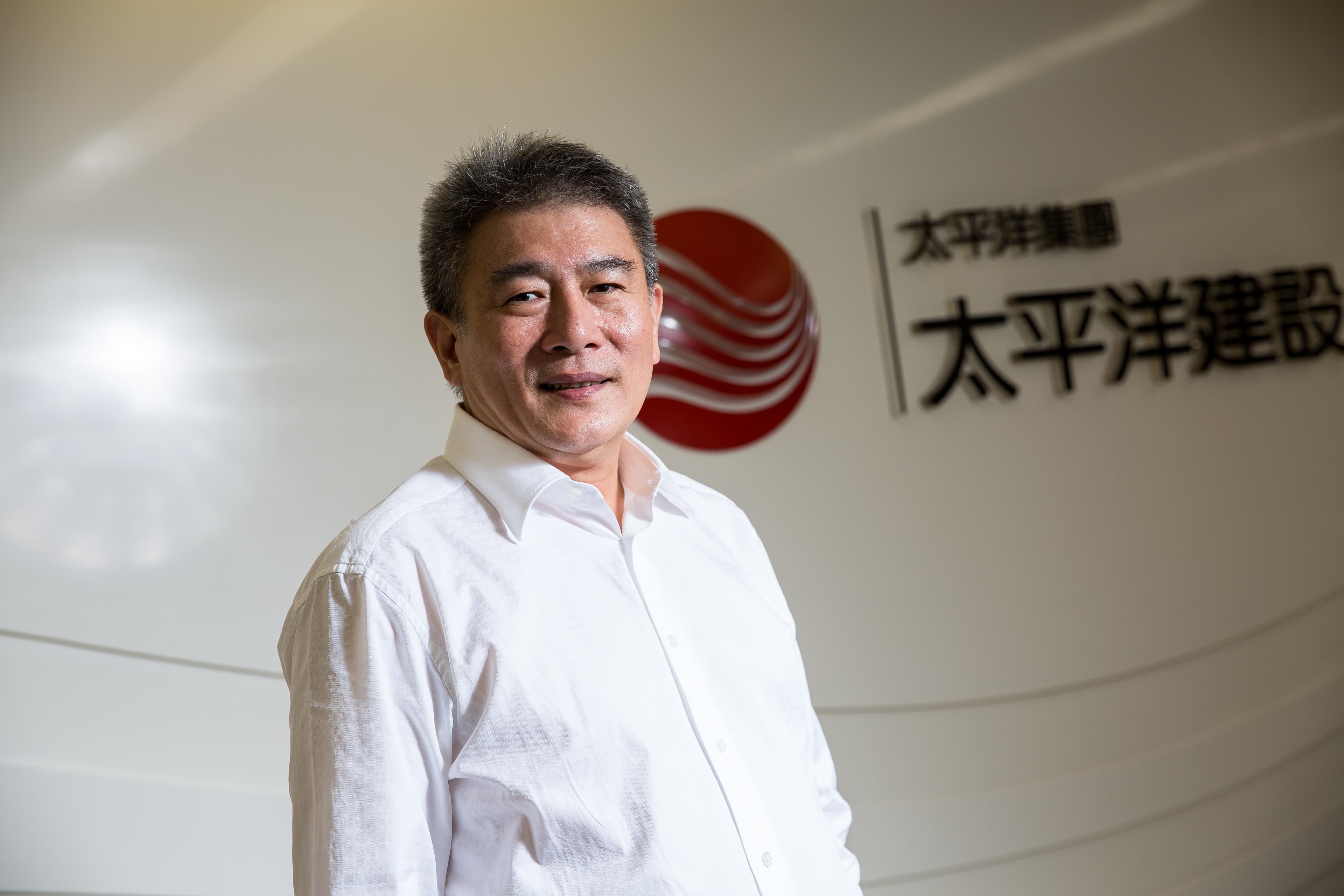柳逸義一派目前是太設大股東，共計握有近4成股權。