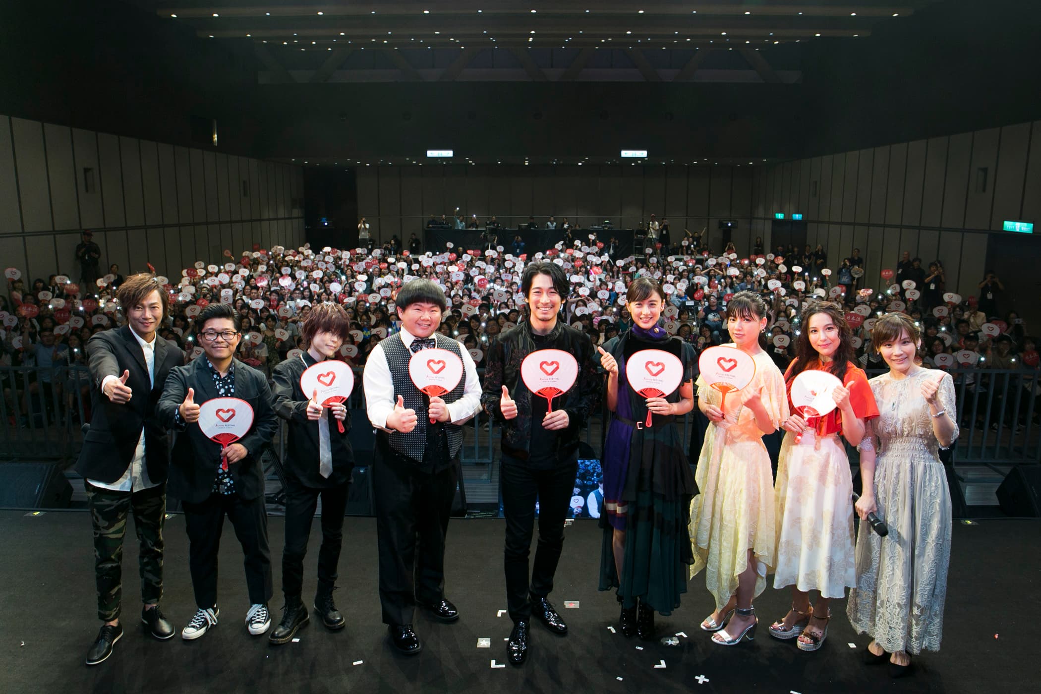 J series FESTIVAL除日本演員們與粉絲同歡，更邀請到歌手nano、SAKAI YU與林育羣帶來精彩表演。（聯勤公關提供）