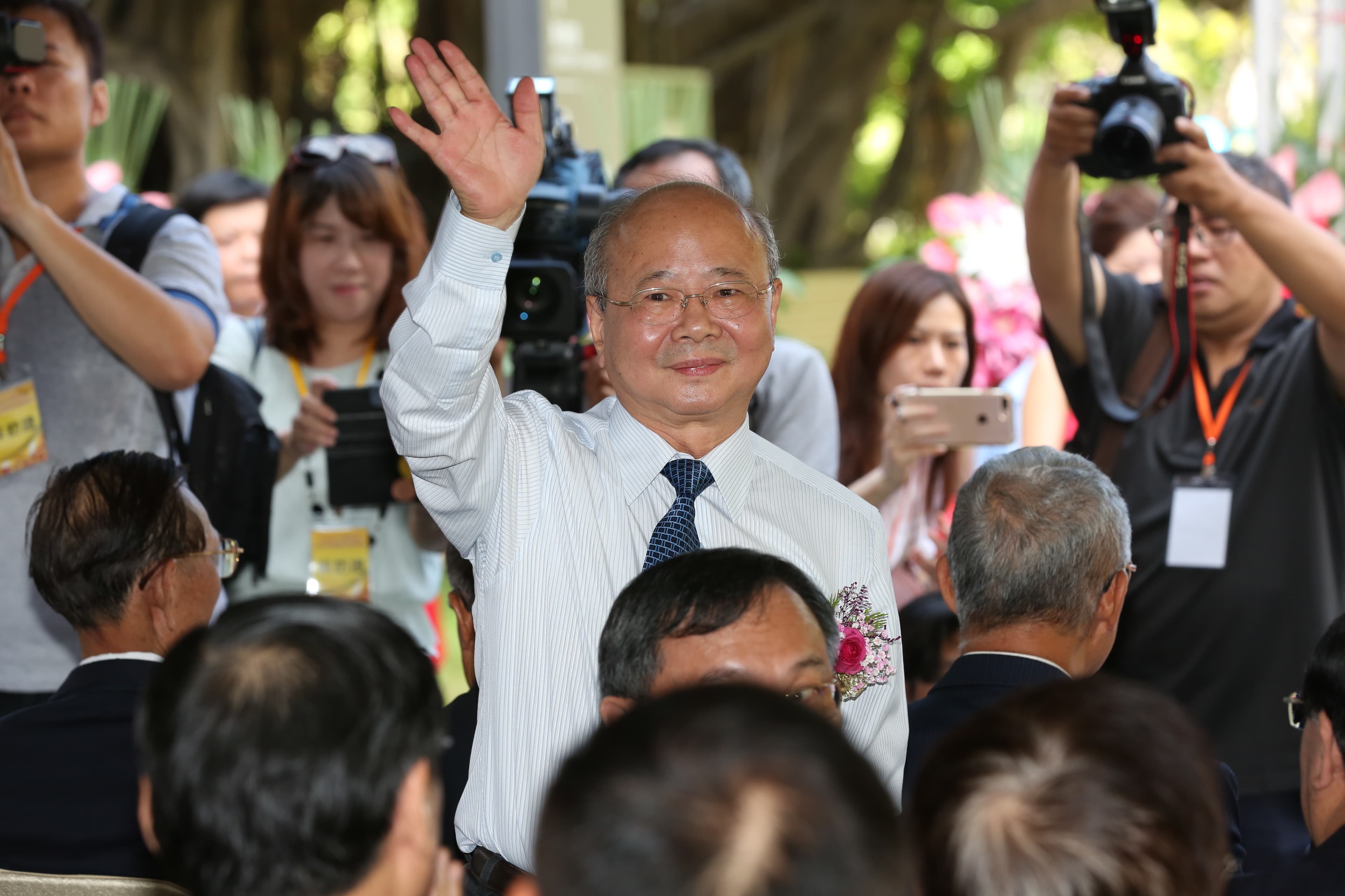 中華投資公司董事長李瑞倉強調，公司並未被檢調調查，中華投資公司及員工也並未被檢調調查。