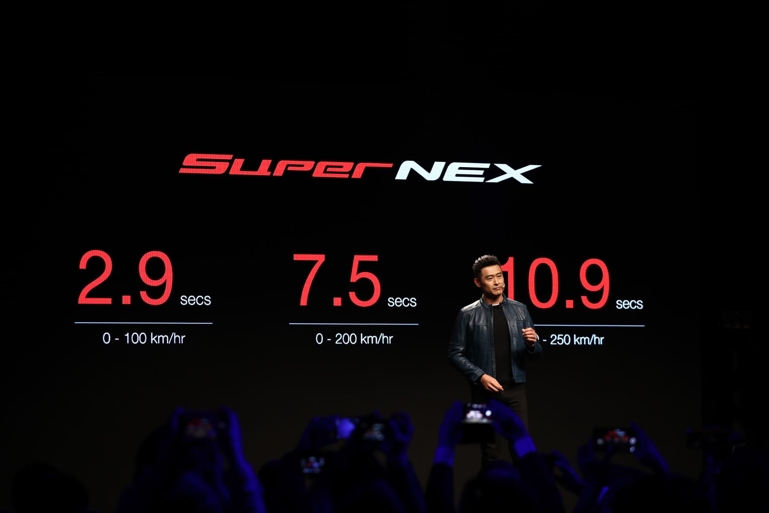 光陽集團董事長柯勝峯表示SuperNEX的問世，象徵KYMCO將正式跨入重機超跑的全新世界。（光陽提供）