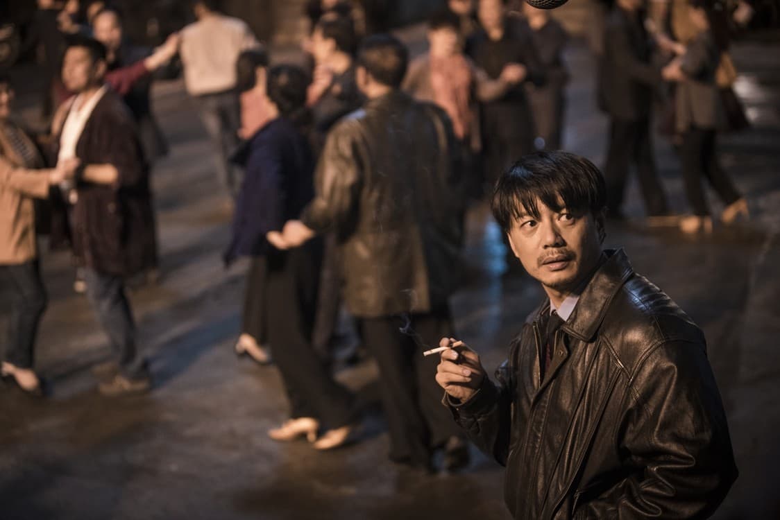 《暴雪將至》中,段奕宏演活一個荒謬的中年,被制度摧毀。(金馬執委會提供)