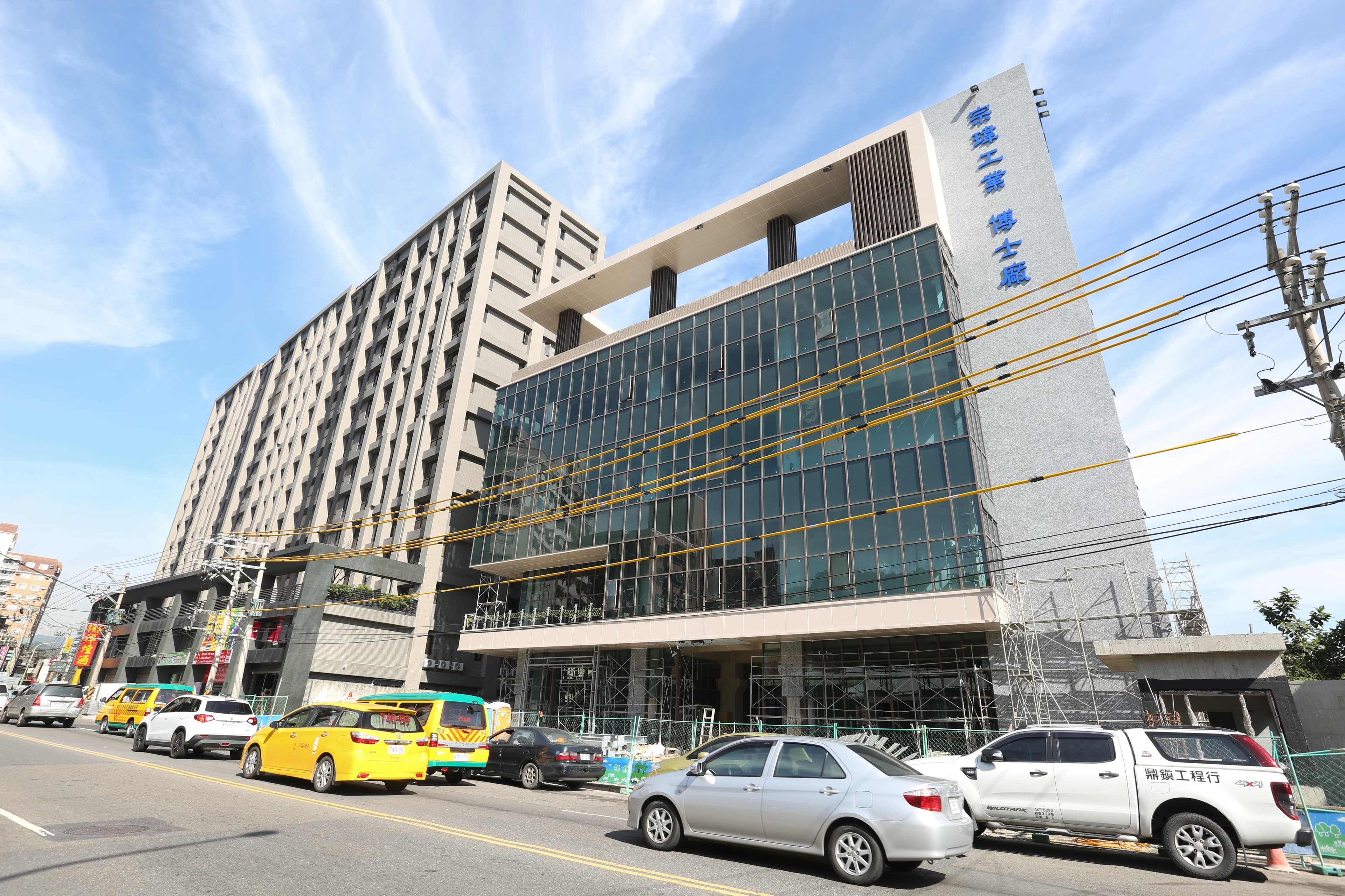 正在興建的三廠，林健祥幽默命名「博士廠」，當作紀念自己的辛苦打拚。