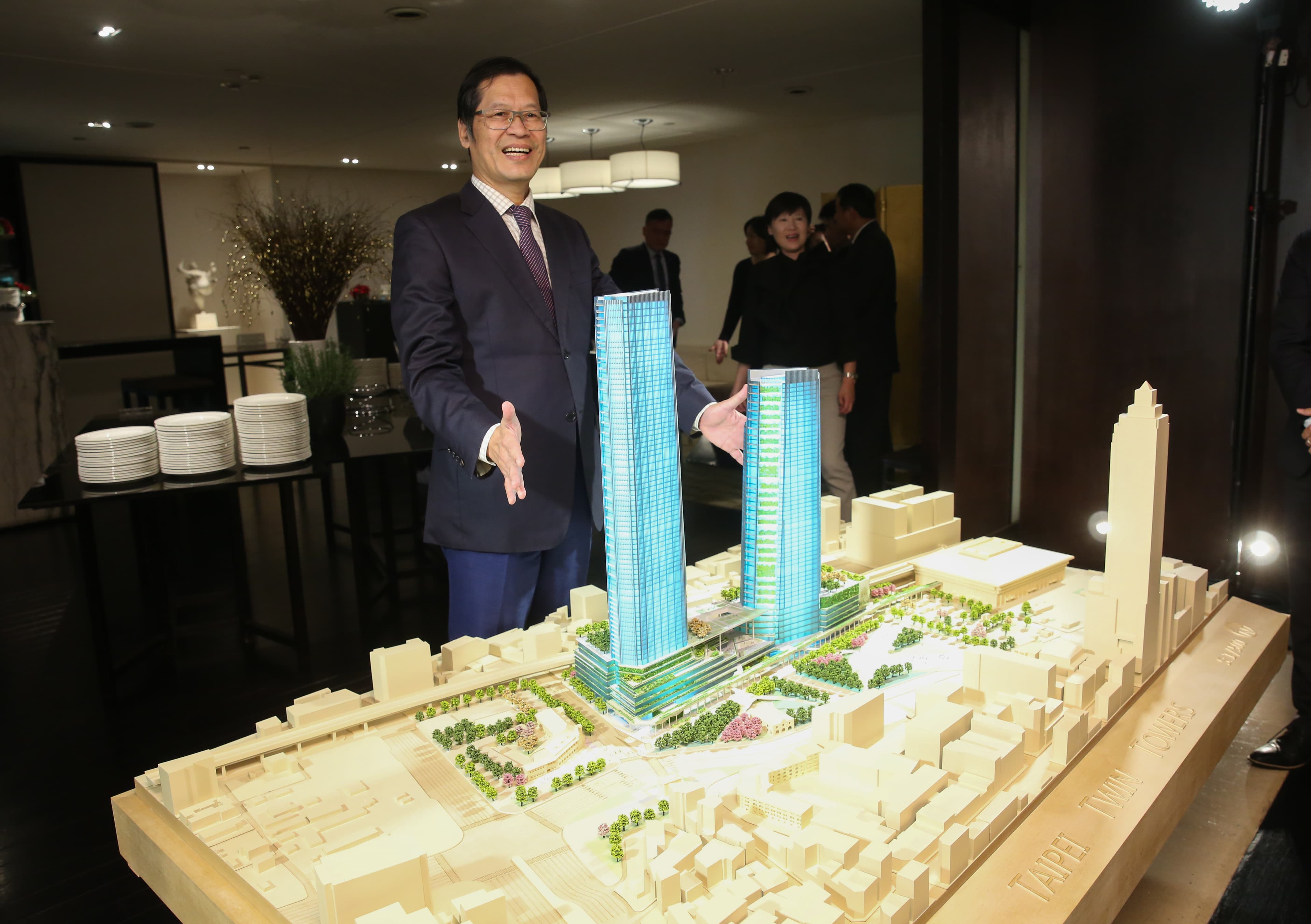 許崑泰團隊規劃雙子星案以辦公室占比最高，達63.84%。