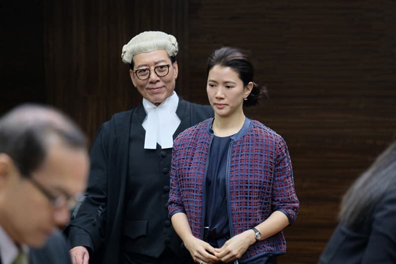 從影以來袁詠儀首度演出冷面反派角色,與她過往銀幕形象反差甚大。(華映提供)