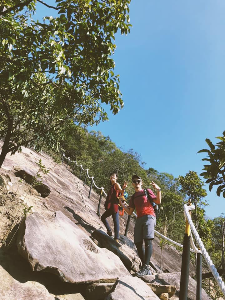 懷孕期間，陳意涵仍照常爬山。（翻攝自陳意涵臉書）