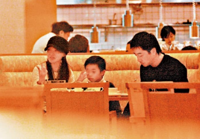 過往伊能靜（左）很少透露家中事，包括小孩，看來跟哈林（右）極度低調脫離不了關係。（東方IC）