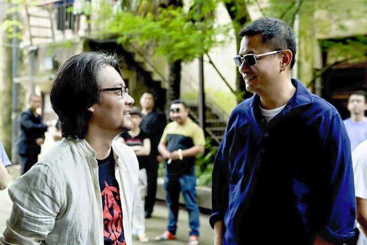 與王家衛合作，讓張嘉佳有了壓力很大及難忘的「擺渡」之旅。（翻攝自張嘉佳臉書）