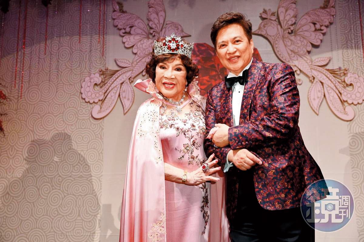 周遊與李朝永在結婚40週年補辦婚禮。（本刊資料照片）