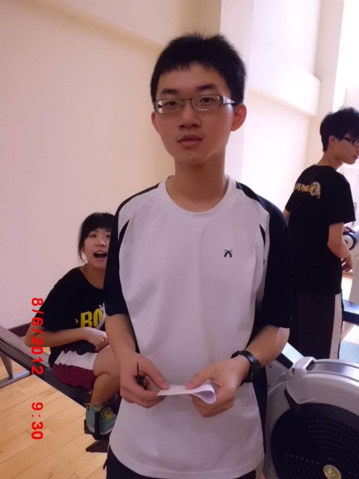 高中時的體育課，正在耍廢的視網膜。（視網膜 提供）