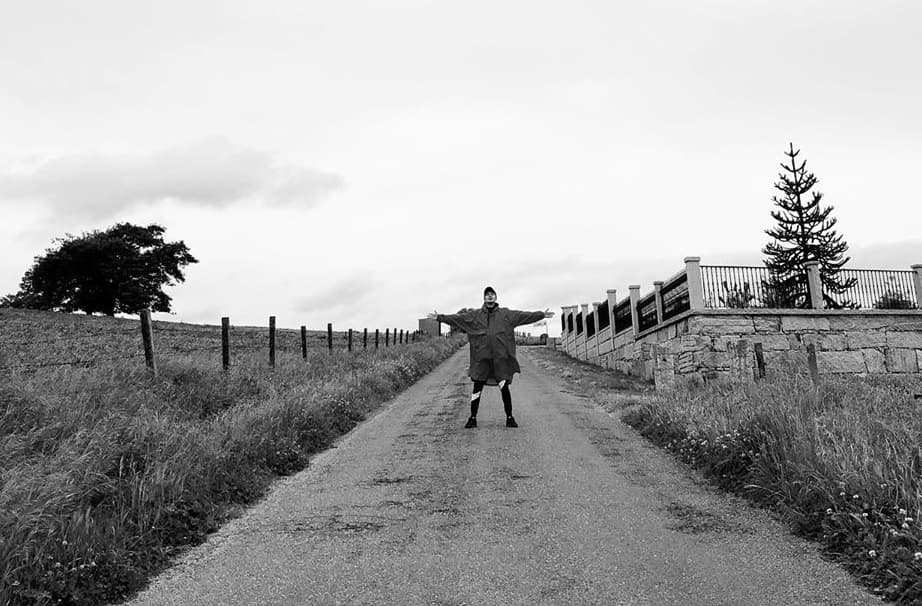 李敏鎬前陣子去單車旅行，宣布《The King：永遠的君王》新作品時也更新了IG。（翻攝自李敏鎬IG）