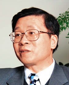 林政緯當年論文指導教授高永光（圖），不但曾任政大要職，也是現任國民黨智庫執行長。（翻攝政大官網）