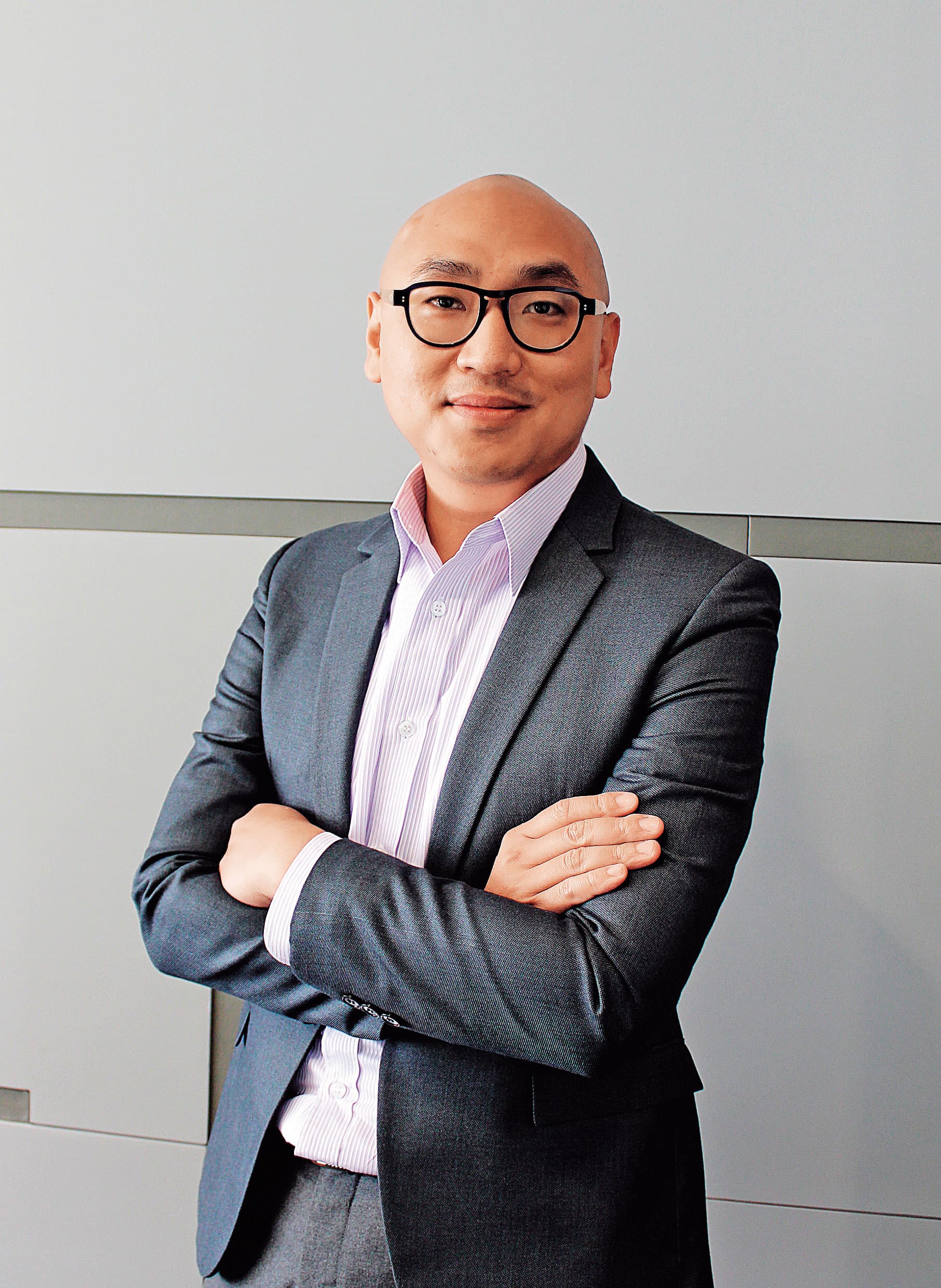瑞普萊坊市場研究部總監黃舒衛認為，建商買工業地是內外2股力量推動的結果。