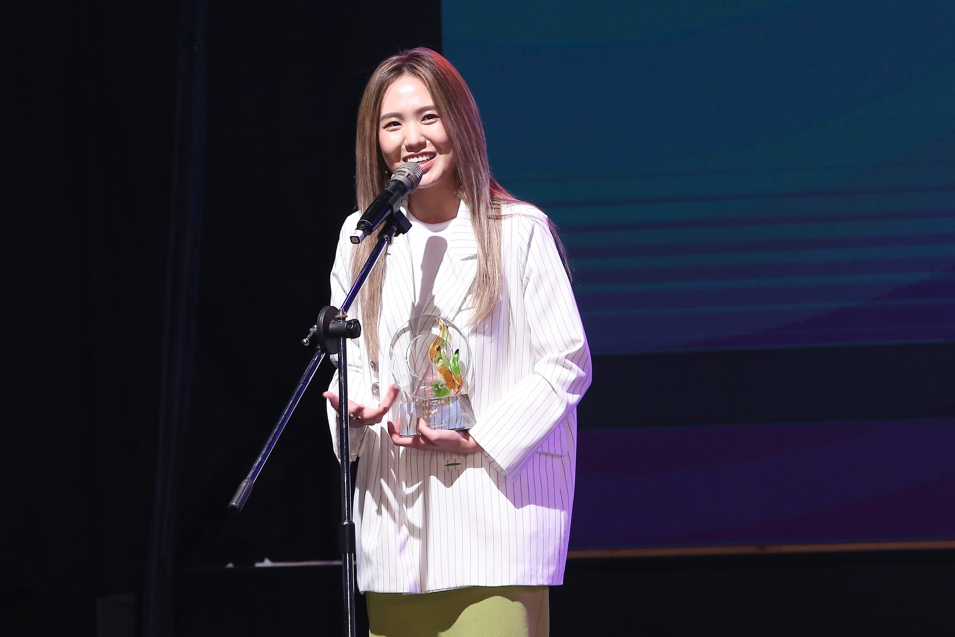 入圍金曲歌后，孫盛希擔心自己的體態，近期節食且健身。