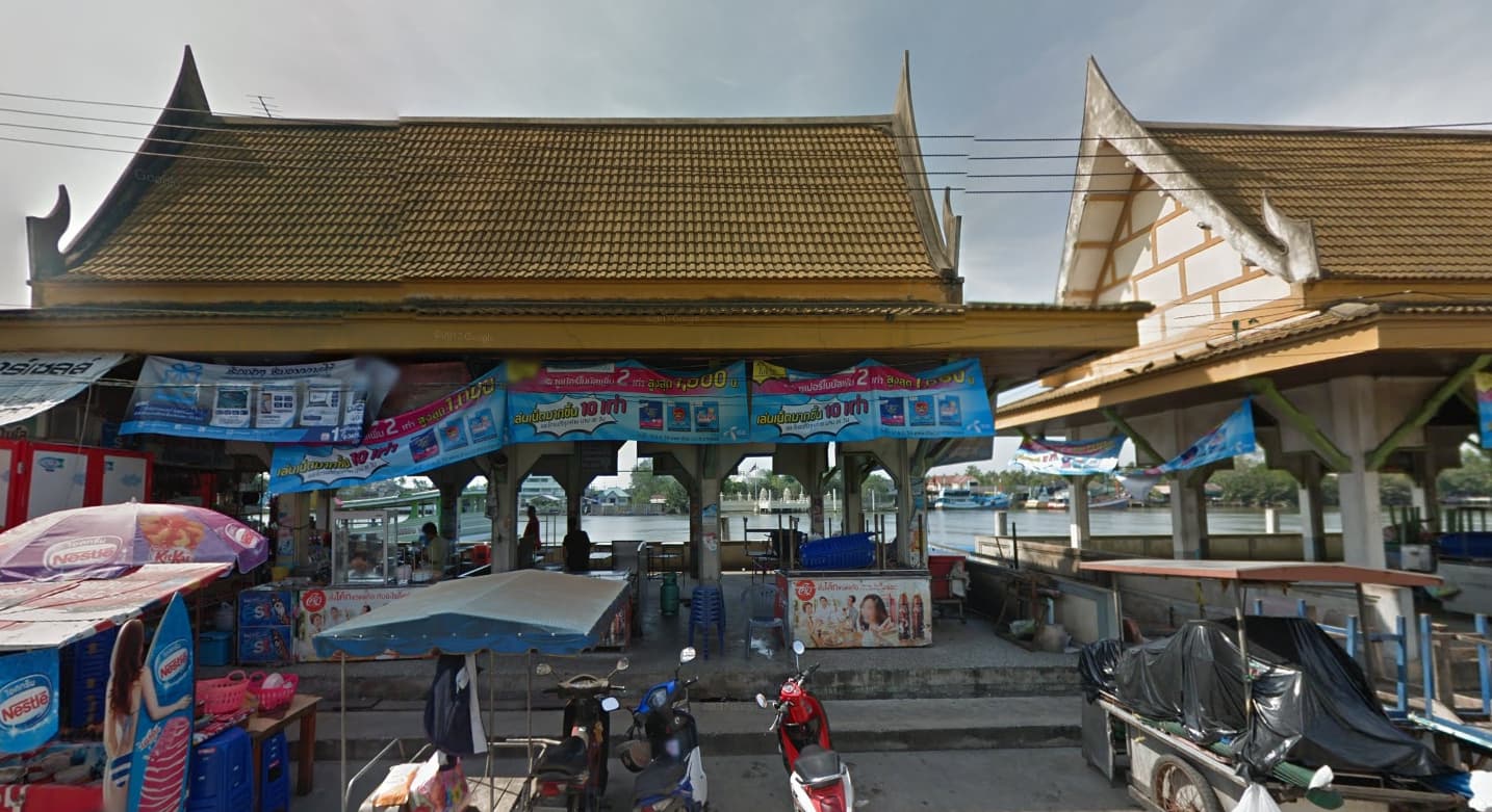 泰國知名水上餐廳坍塌前。（翻攝自Google Map）