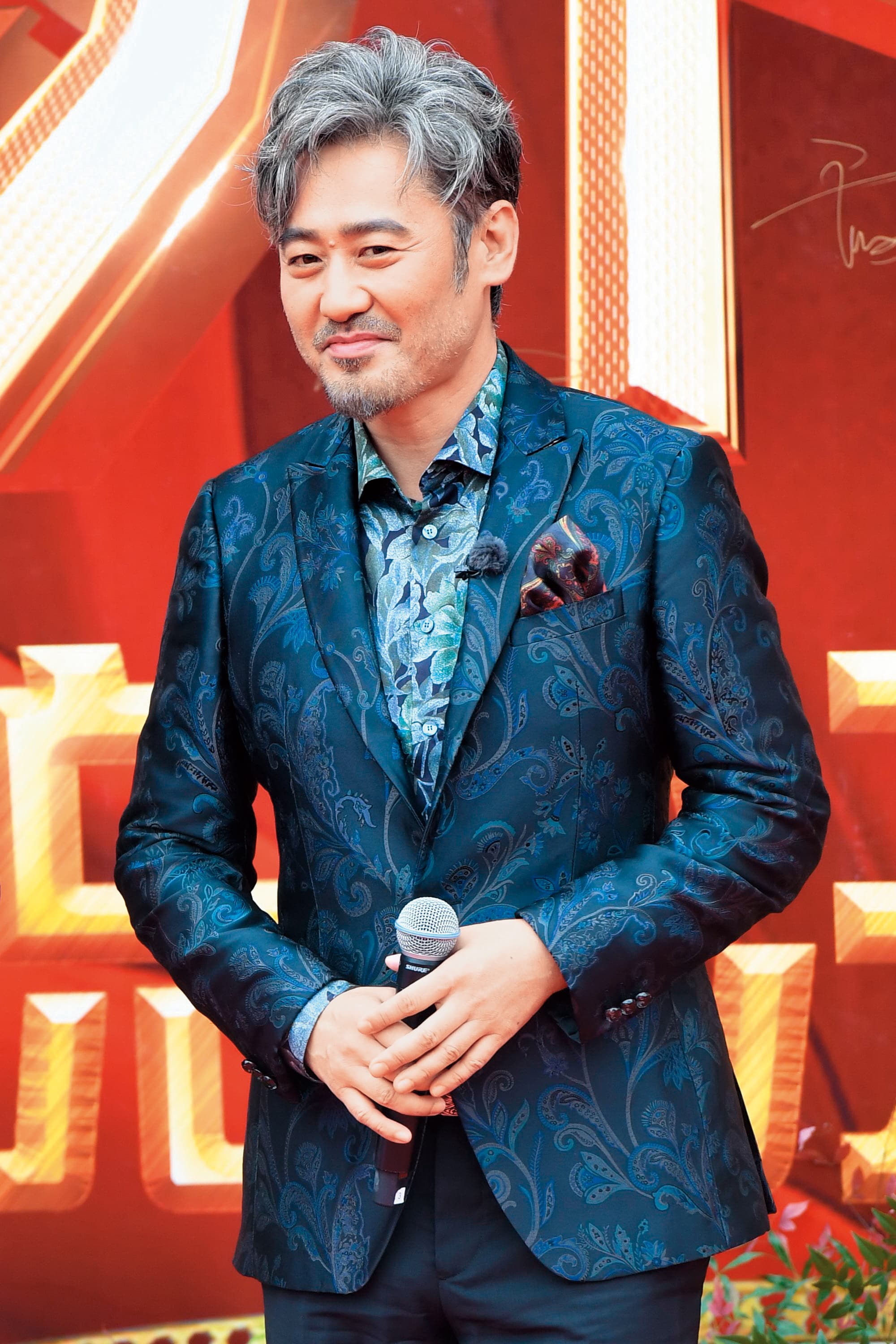 吳秀波去年鬧出小三、小四出面指控他始亂終棄的醜聞，導致他經營多年的深情大叔形象一夕全毀。（東方IC）
