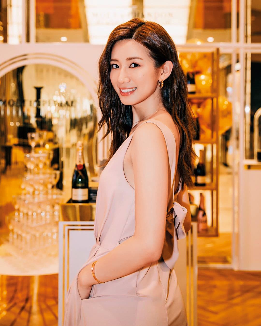 趙岱新近來從主播界跨至時尚圈，全身散發女神氣場，受到外界關注。（翻攝自趙岱新IG）