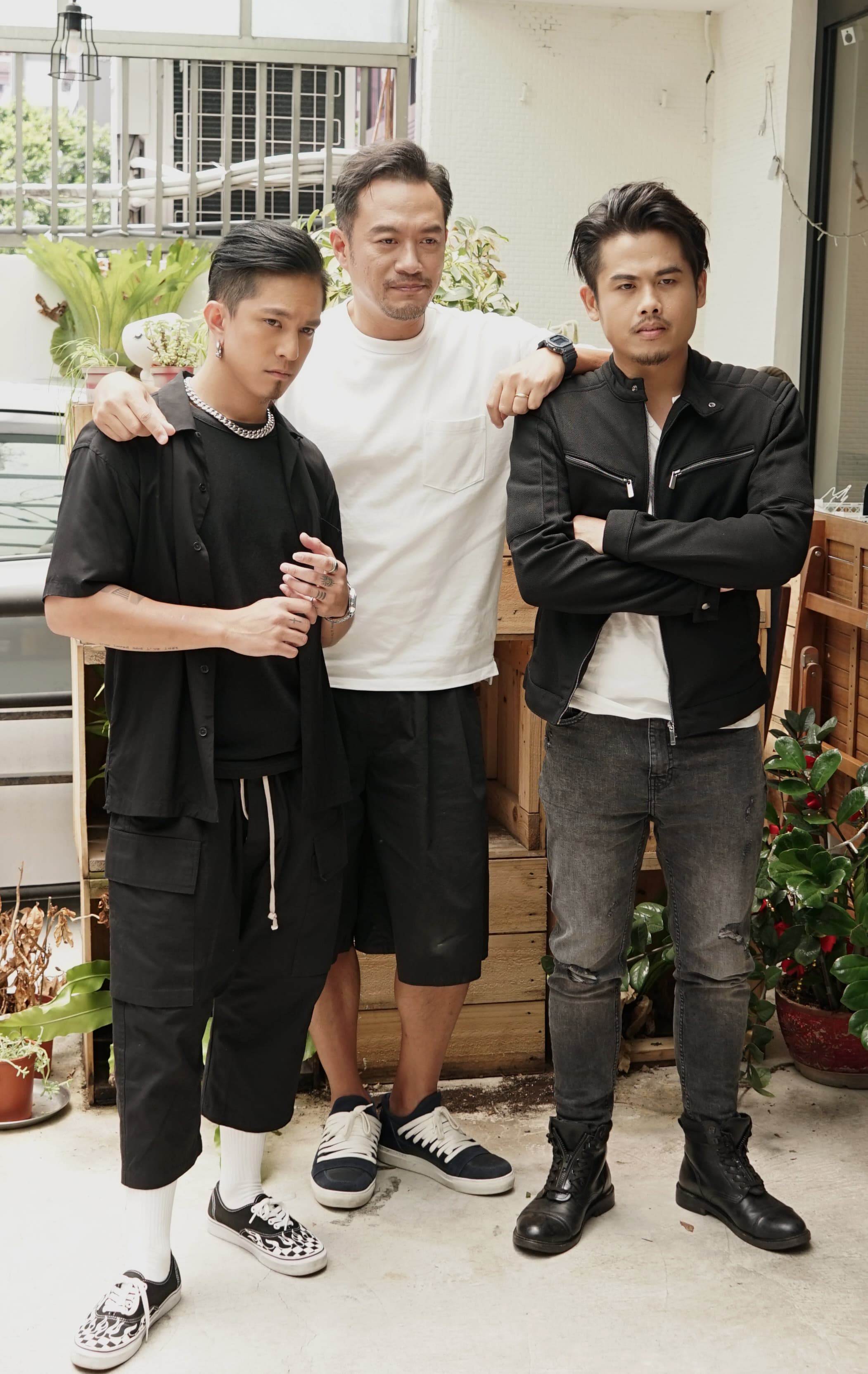 黃遠（左起）、張翰、張再興三位演技派，在《靈異街11號》互尬演技。（LINE TV提供）